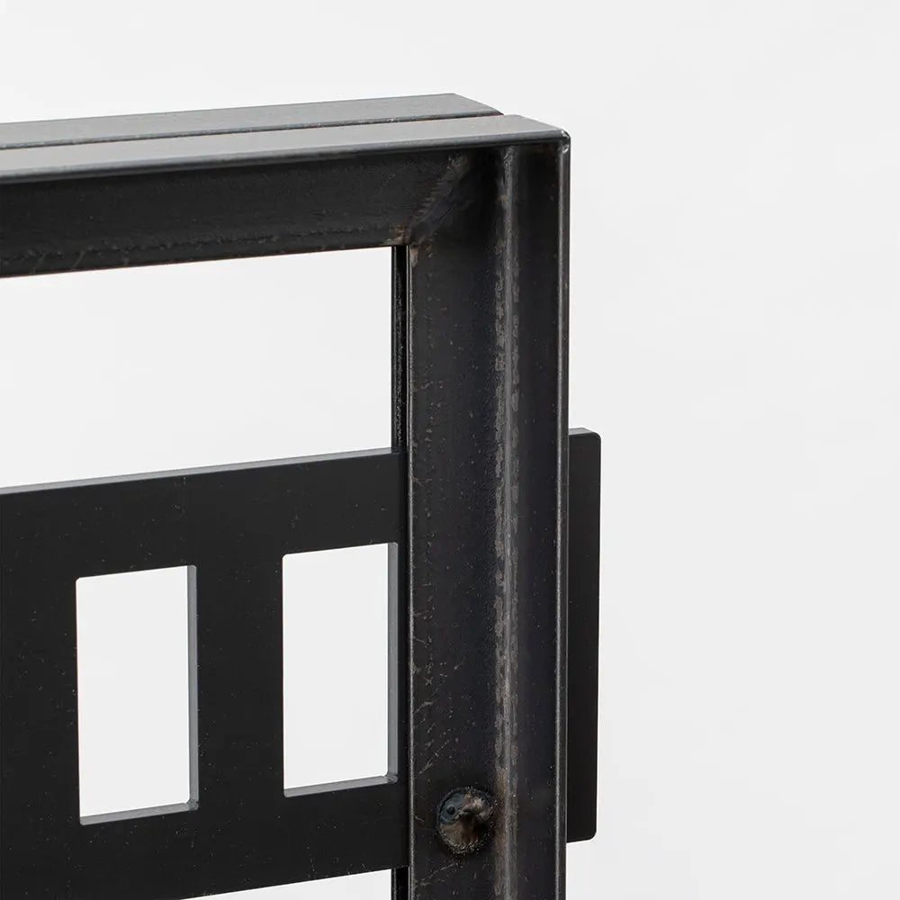 無骨なハンガーラック 黒皮鉄仕上げ | 店舗什器の七彩 – NANASAI 無骨なハンガーラック 黒皮鉄仕上げ | 店舗什器の七彩 – NANASAI