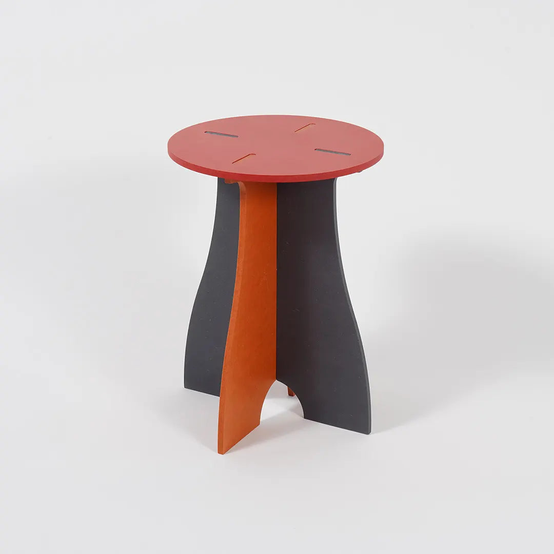 VIVIDNESS Assembled Stool RED