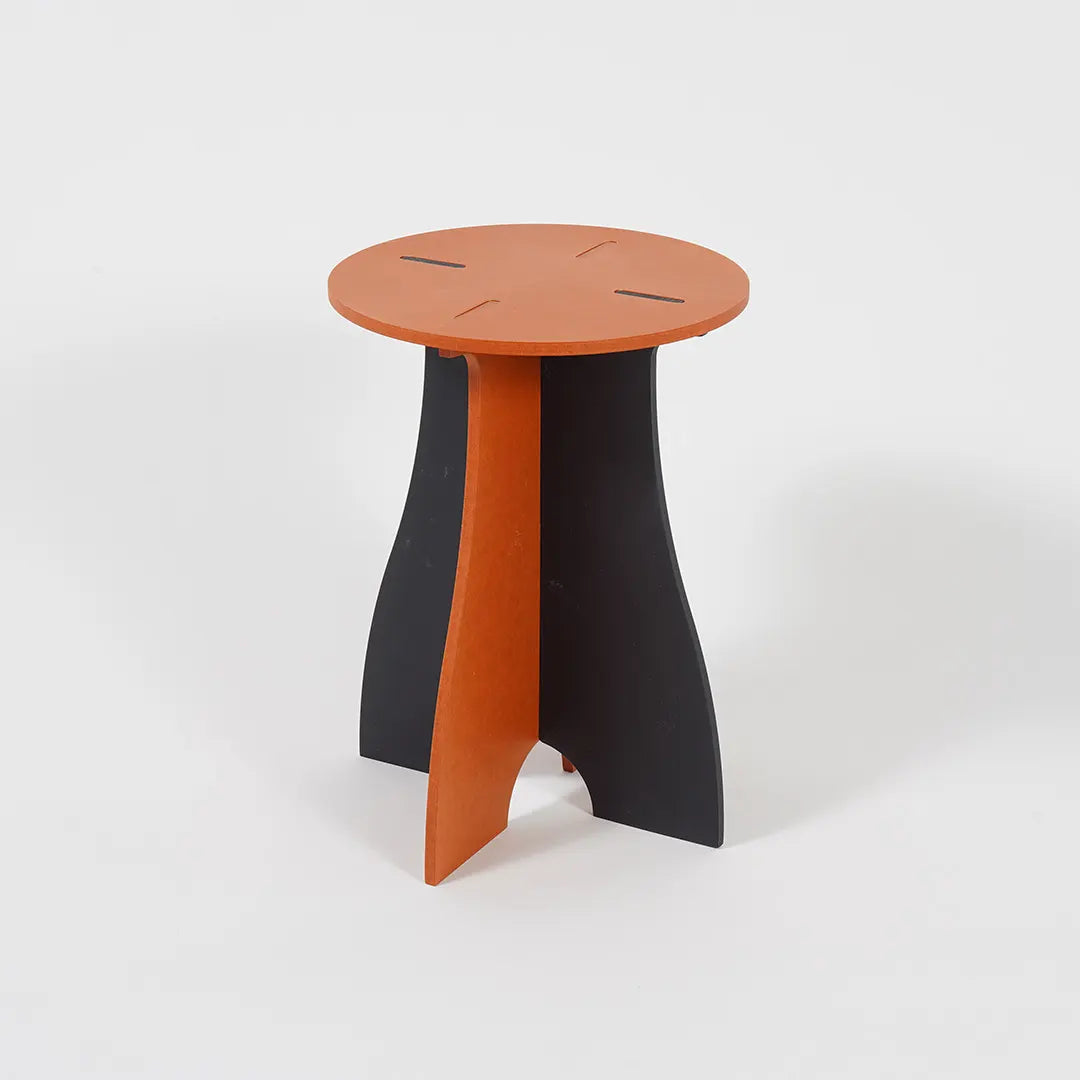 VIVIDNESS Assembled Stool ORANGE