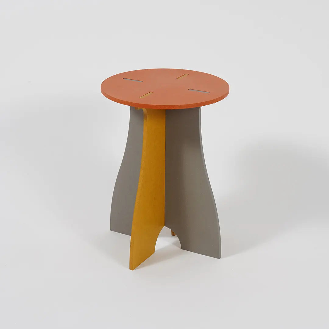 VIVIDNESS Assembled Stool ORANGE