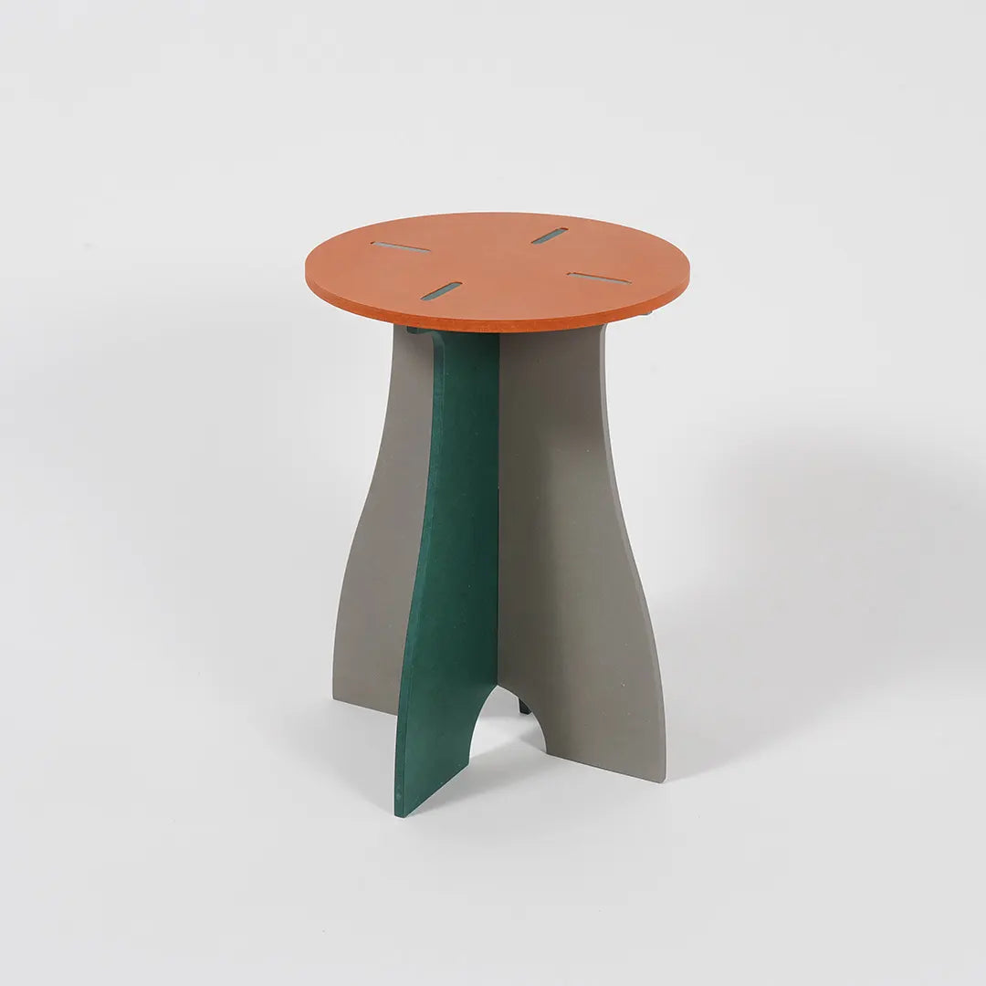 VIVIDNESS Assembled Stool ORANGE