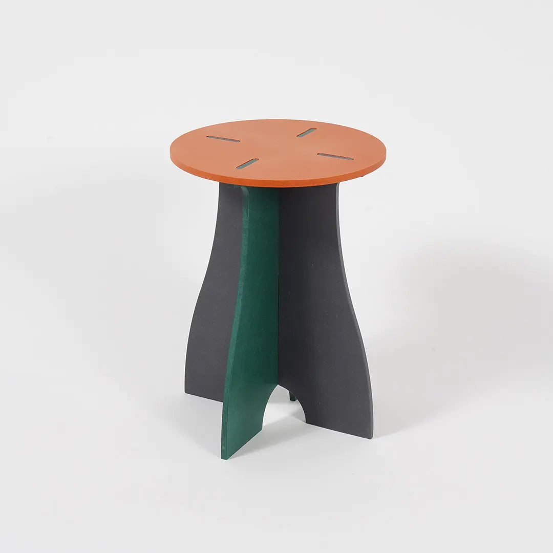 VIVIDNESS Assembled Stool ORANGE
