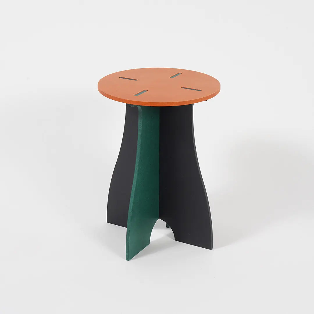 VIVIDNESS Assembled Stool ORANGE