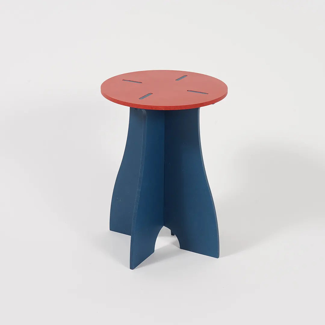 VIVIDNESS Assembled Stool RED