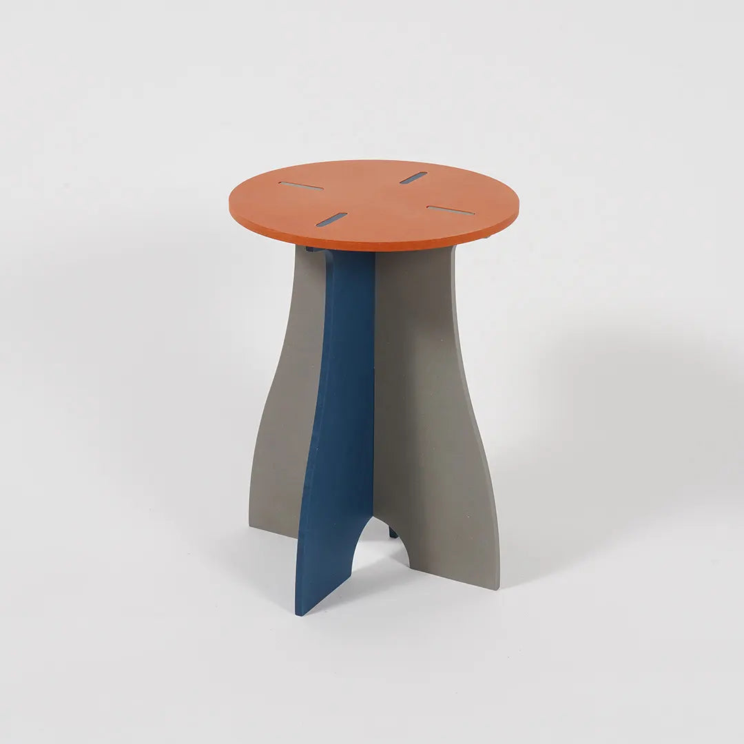 VIVIDNESS Assembled Stool ORANGE