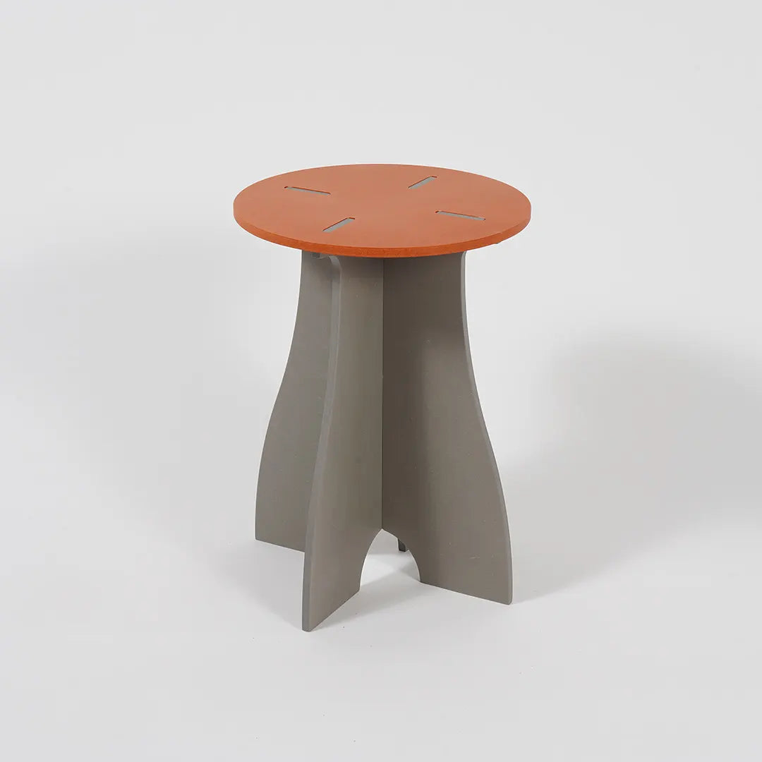 VIVIDNESS Assembled Stool ORANGE