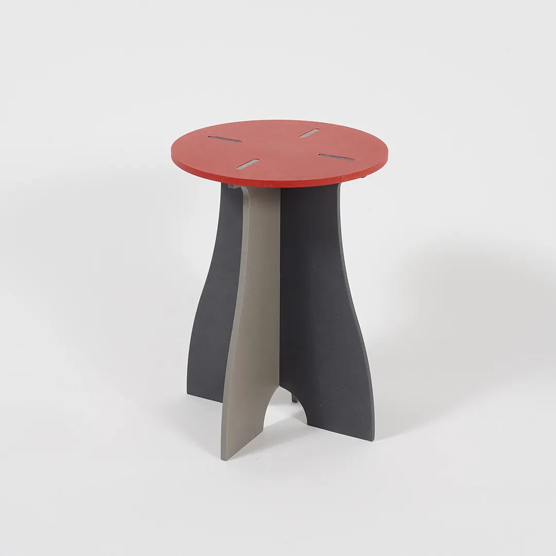 VIVIDNESS Assembled Stool RED
