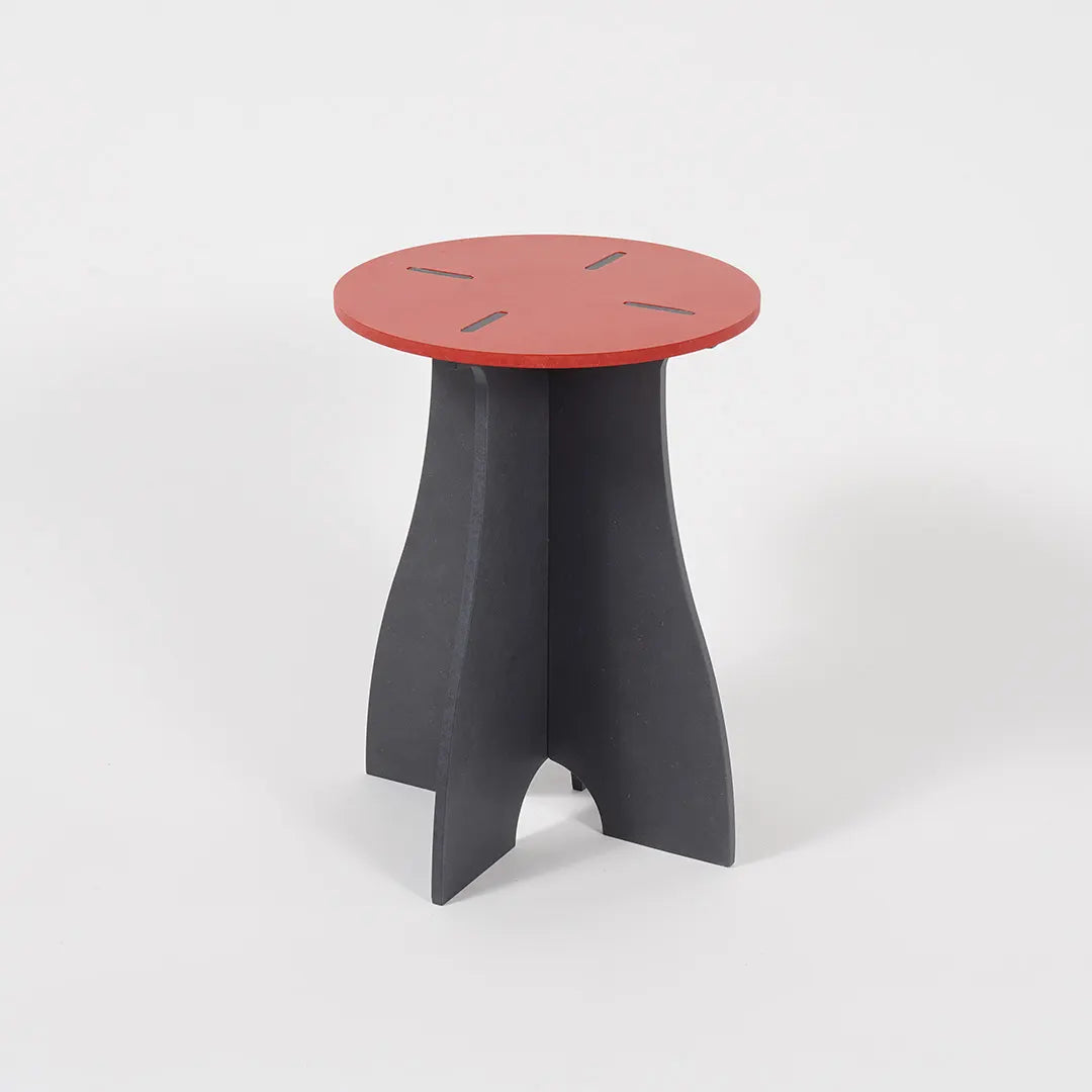 VIVIDNESS Assembled Stool RED