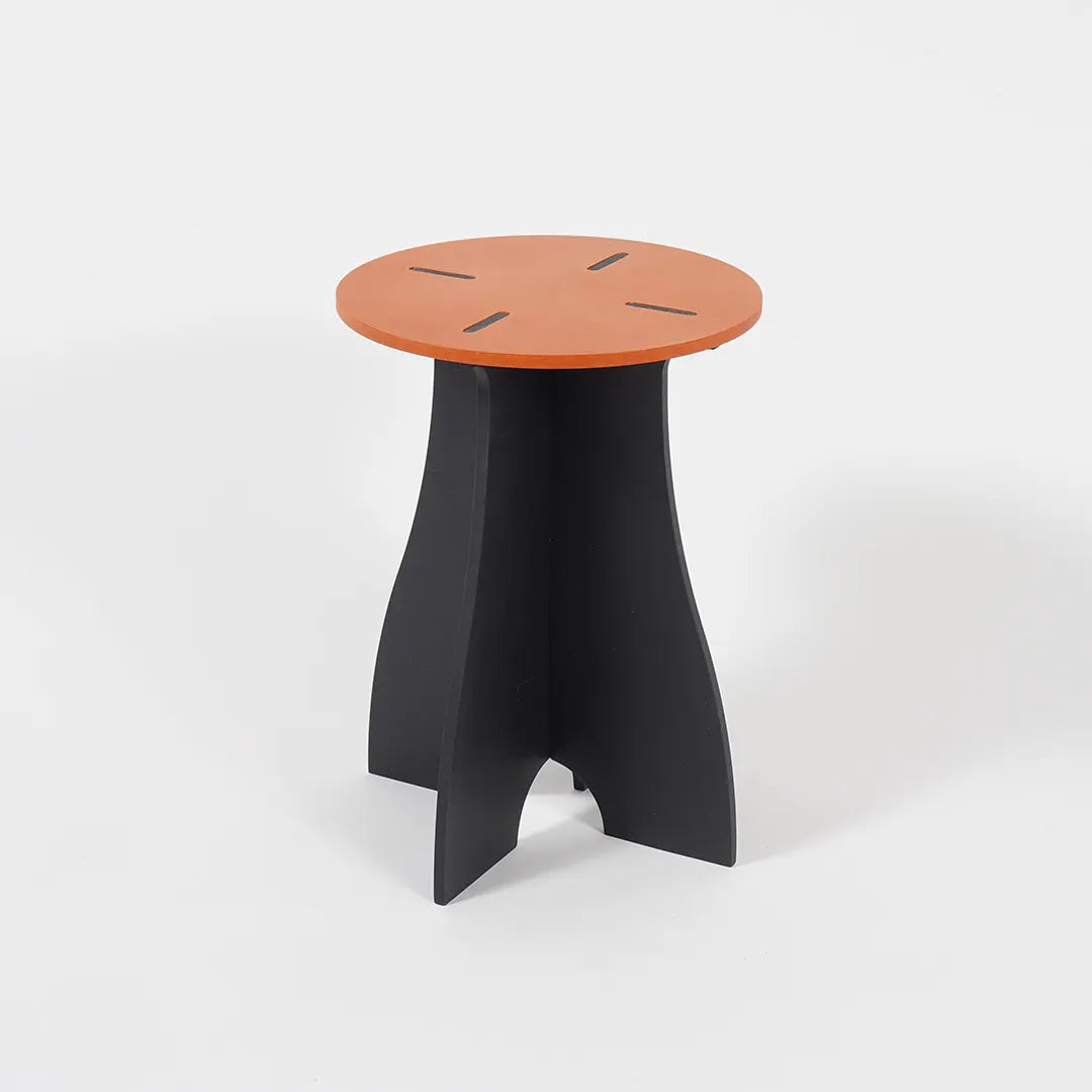 VIVIDNESS Assembled Stool ORANGE