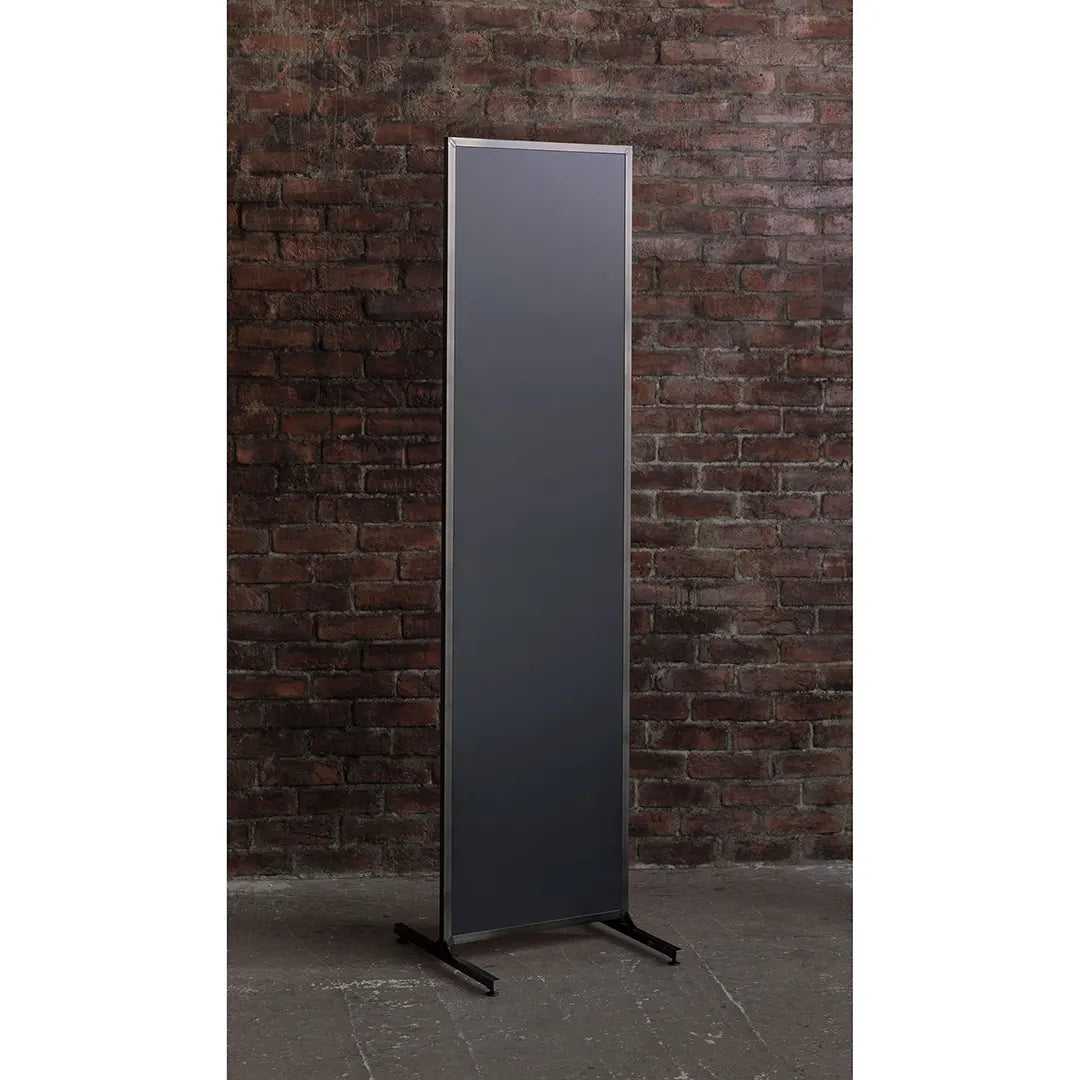 フロアミラー 黒皮風塗装仕上げ | 店舗什器の七彩 – NANASAI ONLINE STORE