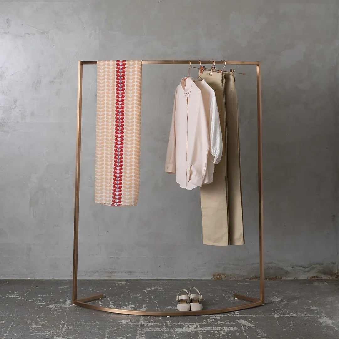 円形ハンガーラック おしゃれ シンプル スリム W1200 軽い 頑丈 銅 円形ハンガーラック おしゃれ シンプル スリム W1200 軽い 頑丈 銅