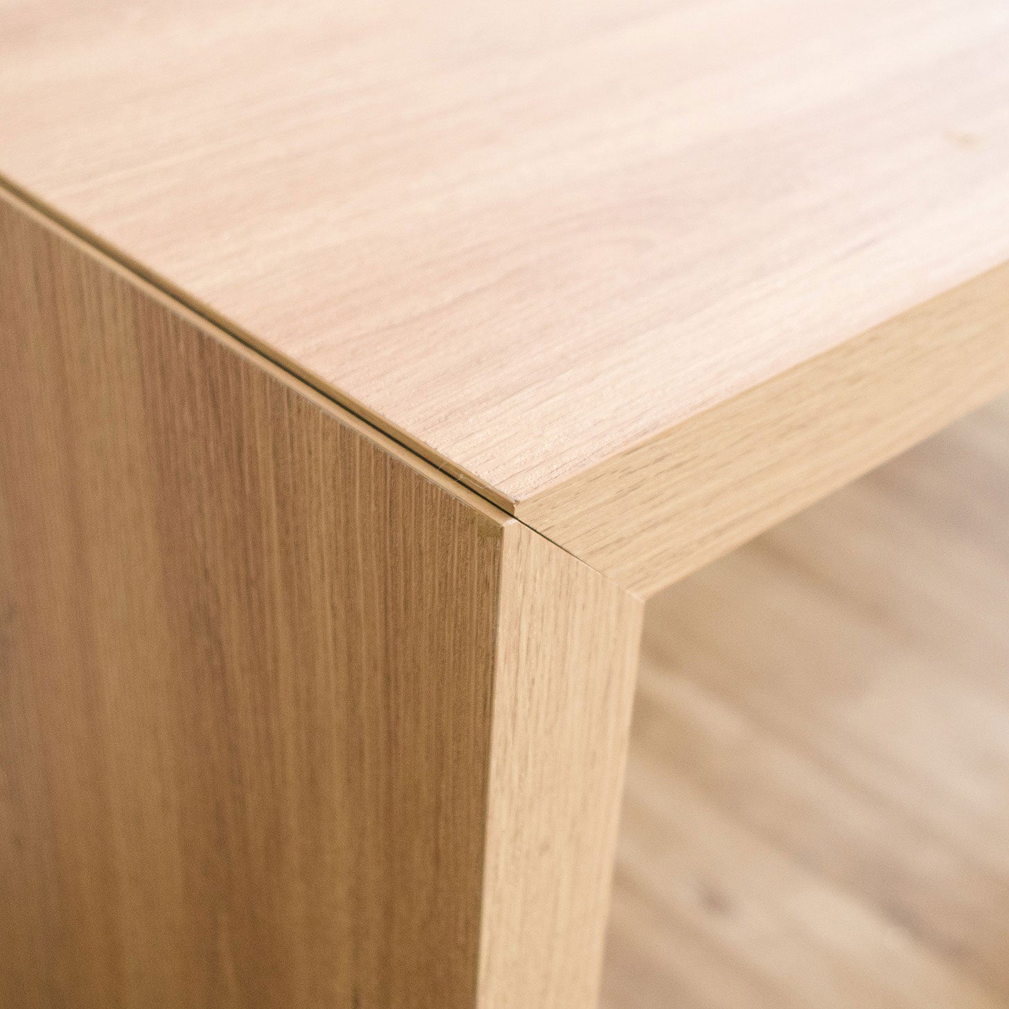 シンプルデスク Visage Neoの使用イメージ画像