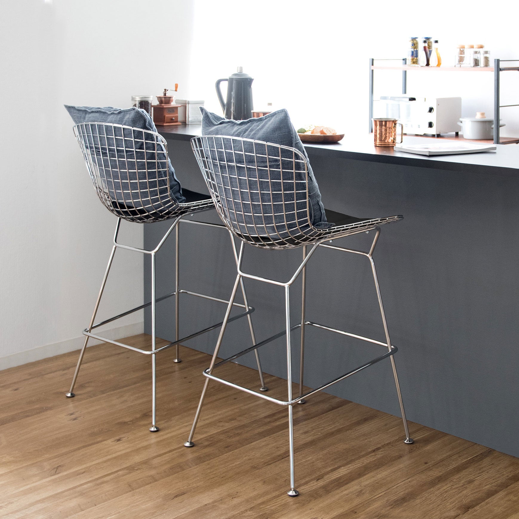Wire High Stool (Harry Bertoia)