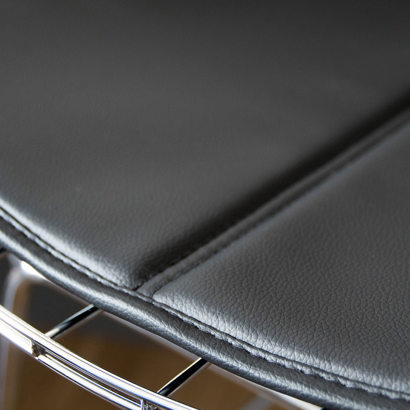 Wire High Stool (Harry Bertoia)