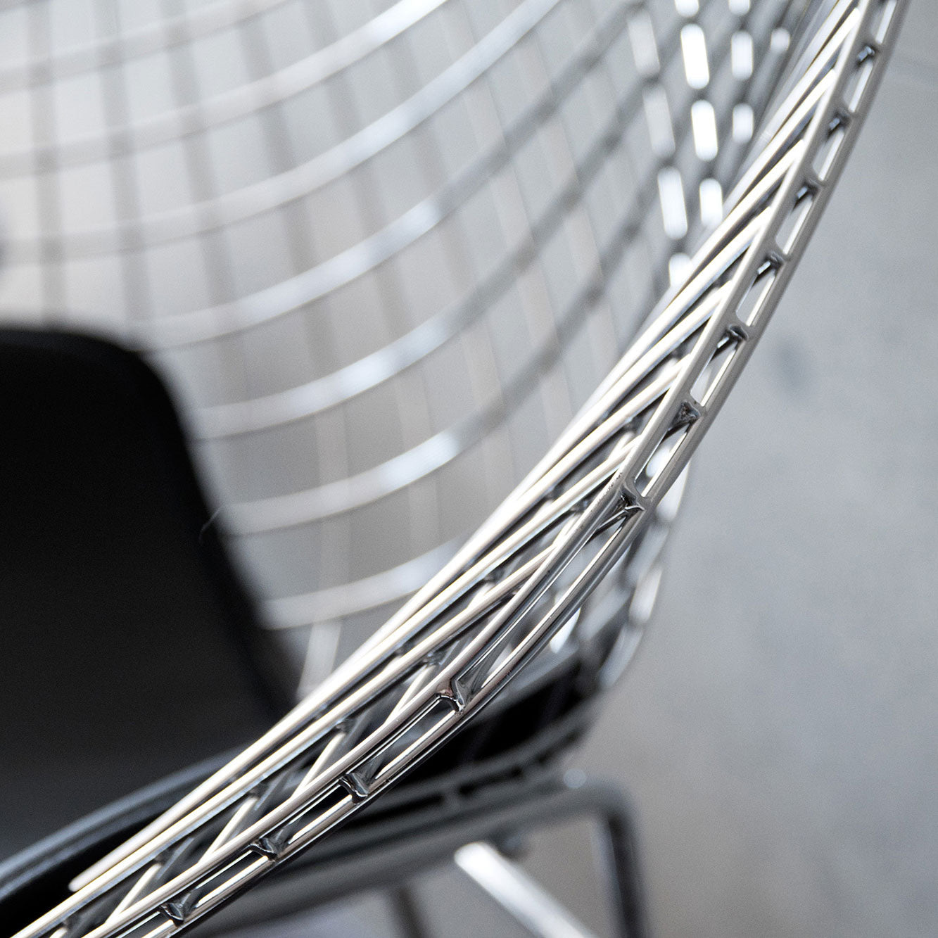 Diamond Chair (Harry Bertoia)