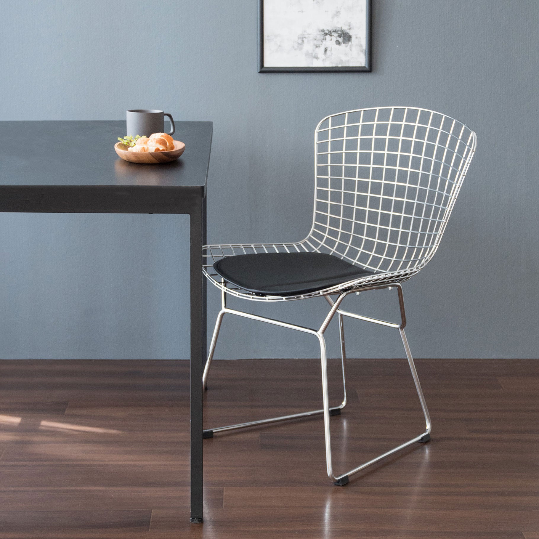 Wire Chair (Harry Bertoia)