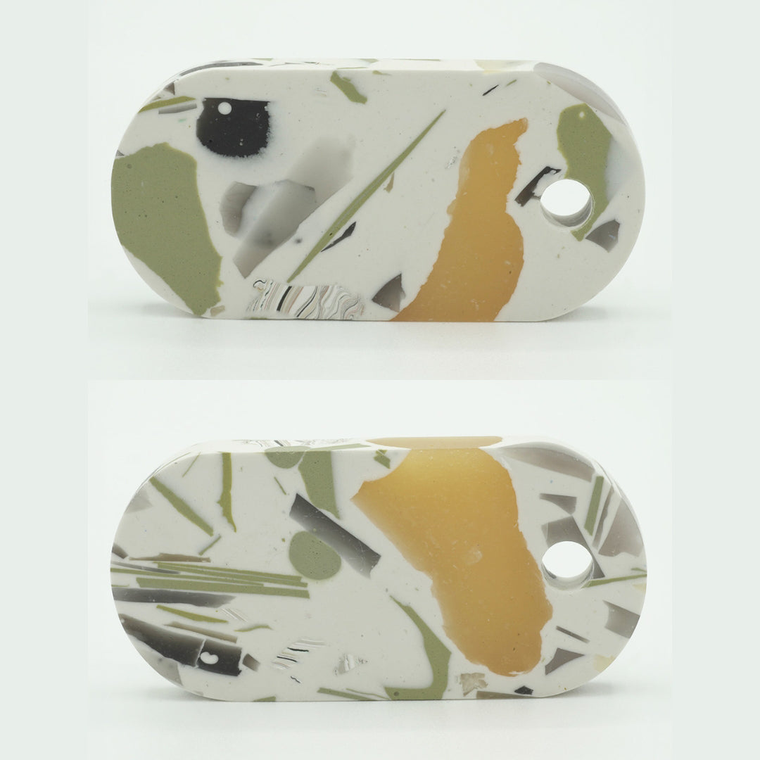 QUINT by NANASAI ONLINE EXHIBITION KEYHOLDER 