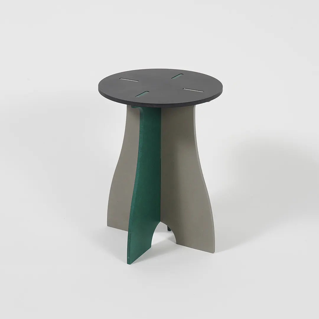 COLORM / デザイン会社が作るミニマルデザインなスツール – NANASAI COLORM / デザイン会社が作るミニマルデザインなスツール – NANASAI