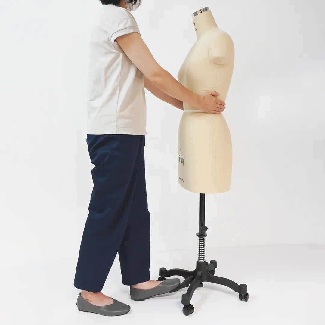 【引き取り限定】NANASAI フェアレディ 婦人用 トルソー ボディ 9AR 引き取り限定】NANASAI フェアレディ 婦人用 トルソー ボディ