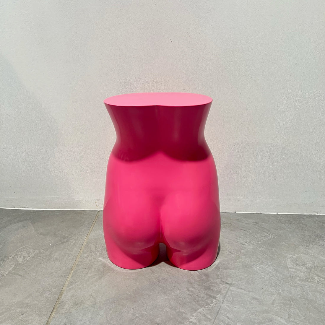 MANNEQUIN UPCYCLE 30 サイドテーブル スツール  アートオブジェ NEONPINK