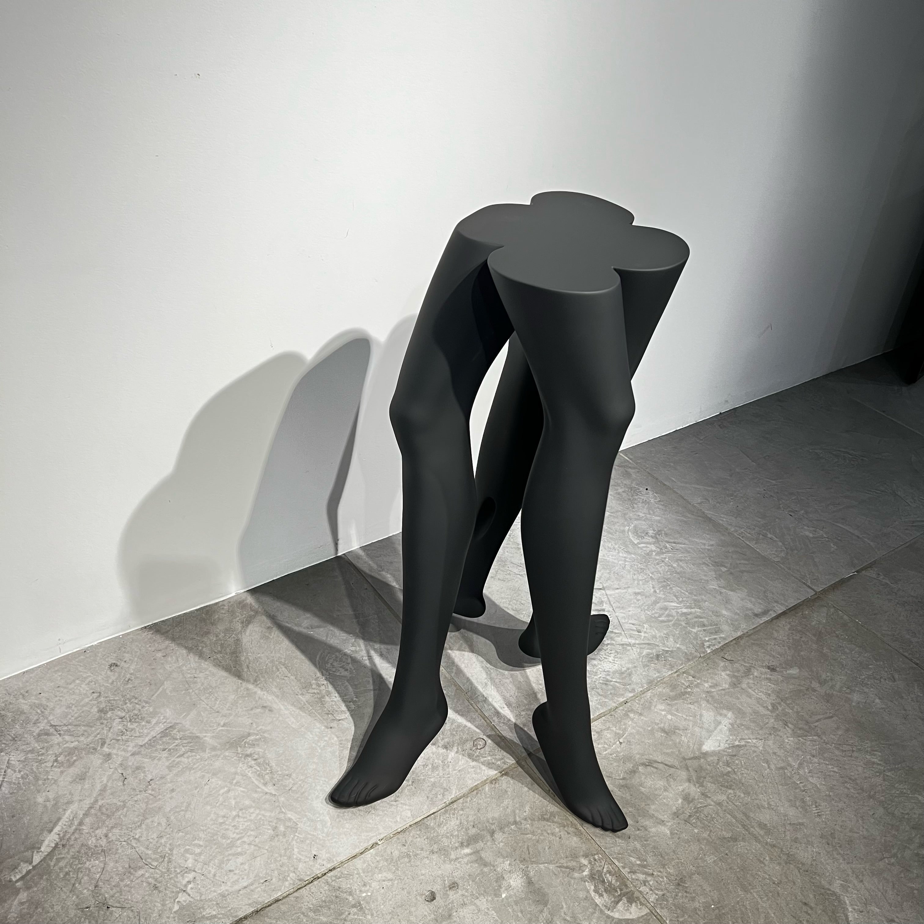 MANNEQUIN UPCYCLE 16 ART FURNITURE TABLE -MATTE BLACK マットブラック