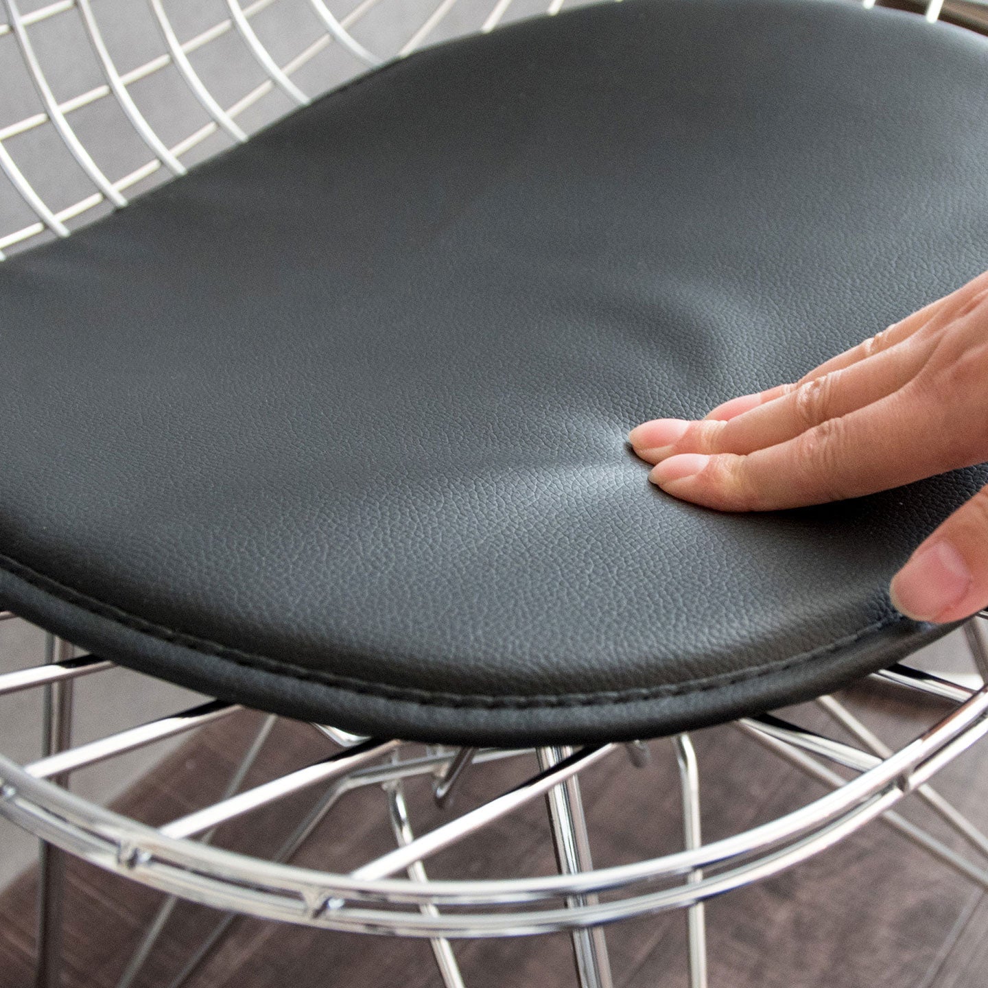 Wire Chair (Eames)
