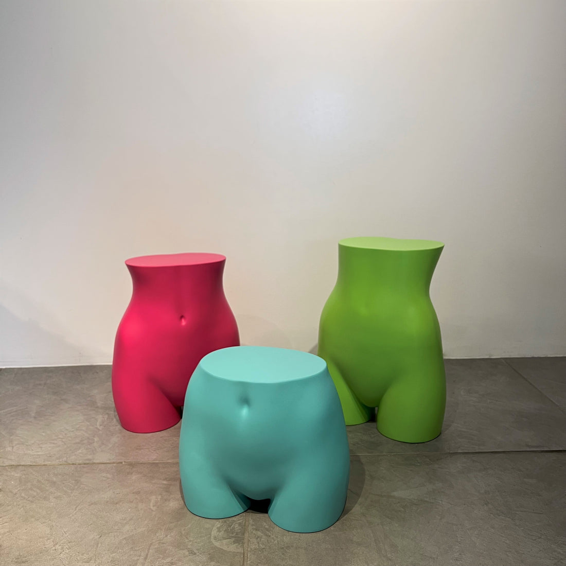 MANNEQUIN UPCYCLE  26 サイドテーブル スツール  アートオブジェ MADPINK ピンク